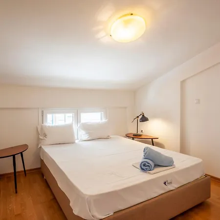 דירה Aleksia Seaside Deluxe *