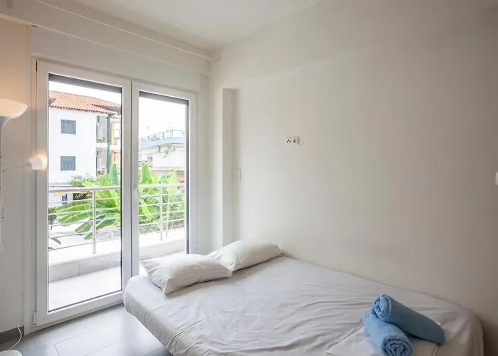 Aleksia Seaside Deluxe アパート *