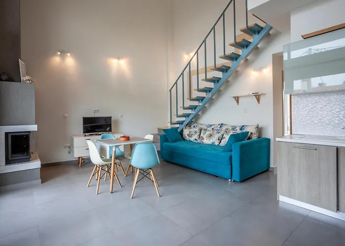 Aleksia Seaside Deluxe *